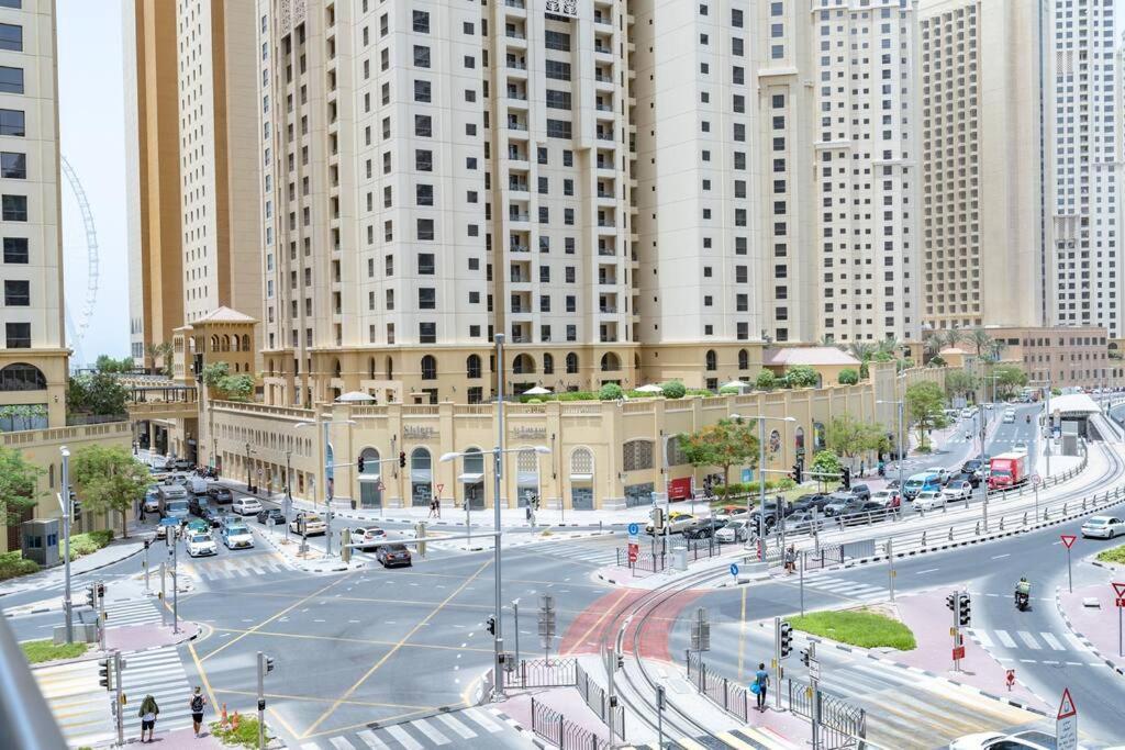 Cozy Studio In Sparkle Tower Jbr By Suiteable Dubai Esterno foto
