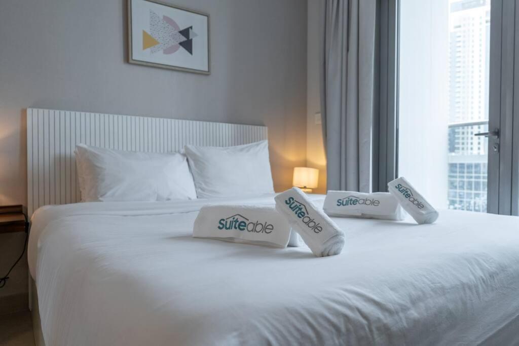 Cozy Studio In Sparkle Tower Jbr By Suiteable Dubai Esterno foto